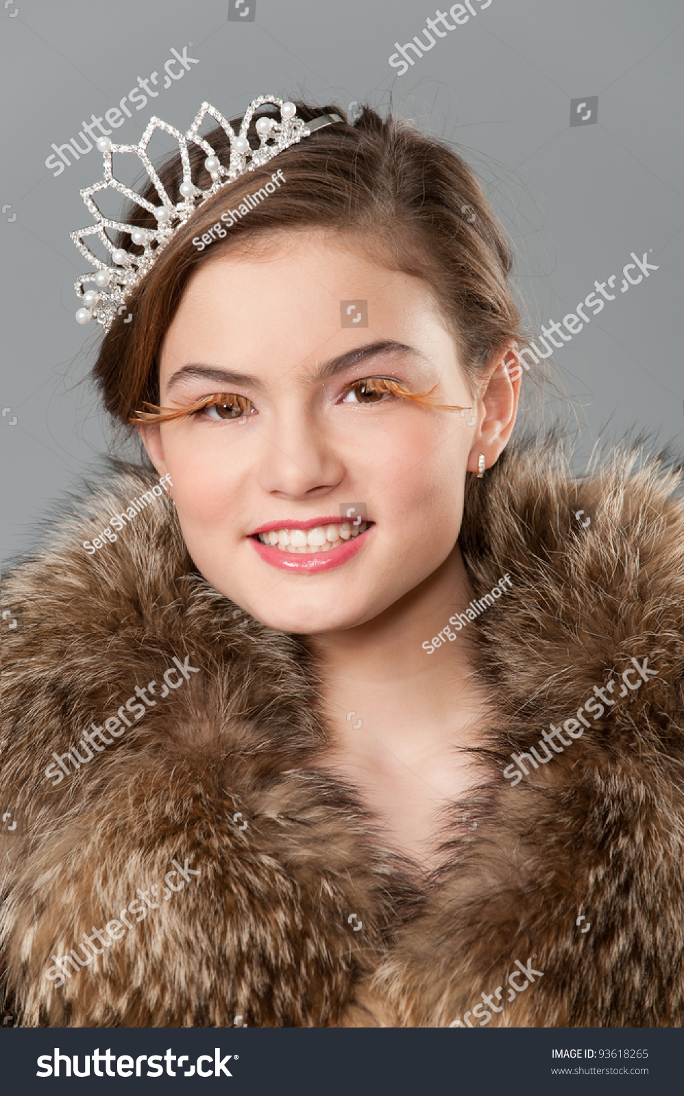 Fresh Teen Part - 48: Portrait Of Fresh Teen Girl Dressed In Real Fur And Tiara With Creative Make-up