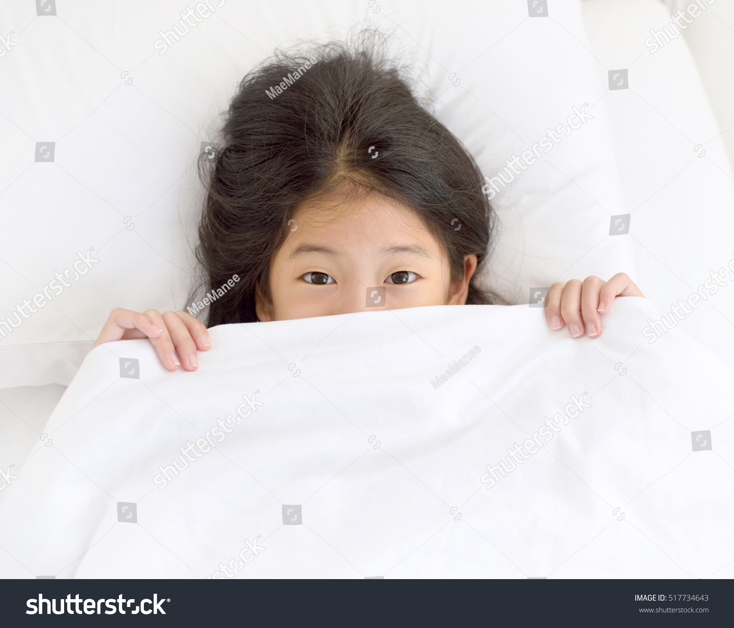 Nude Woman Lying On Bed Legs Spread Hot Girl Hd Wallpaper