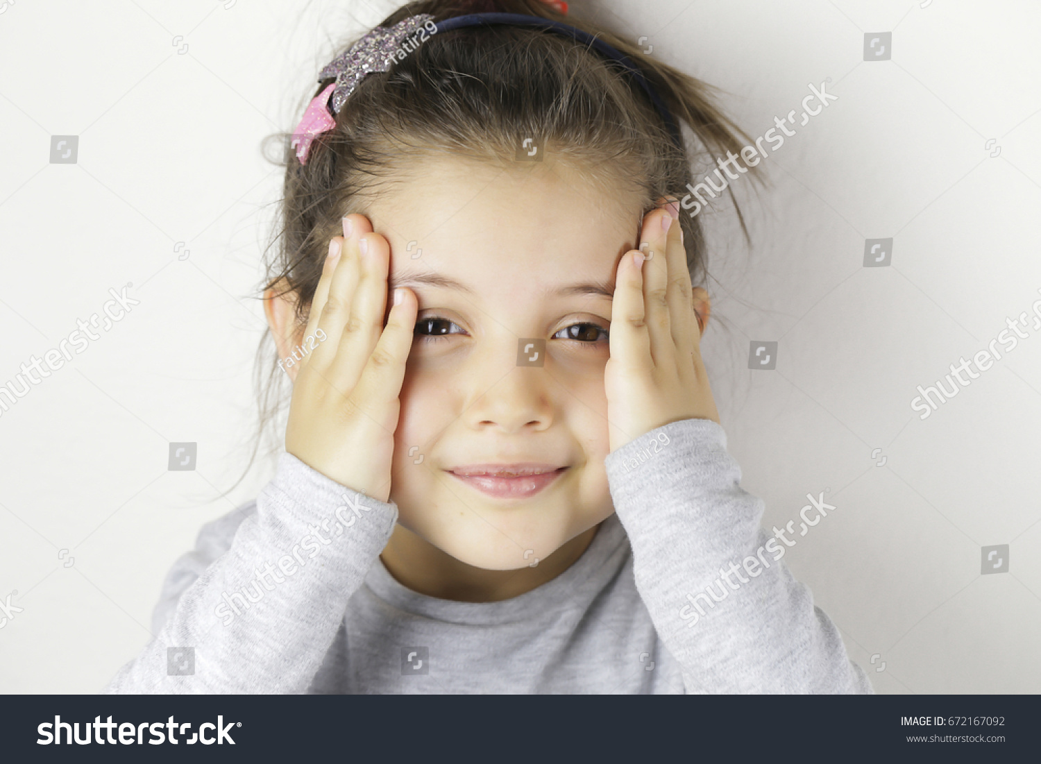 Portrait Little Smiling Impressed Cheerful Girl Stock Photo 672167092 ...