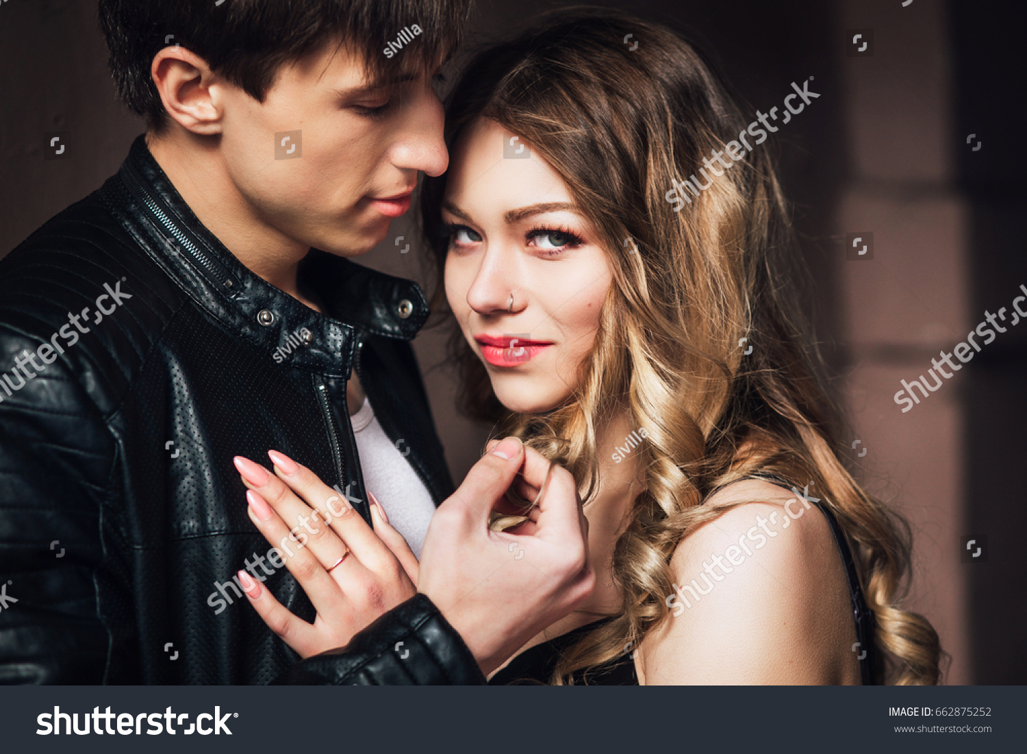 Portrait Sexy Couple Love Beautiful Couple Foto Stok 662875252 Shutterstock