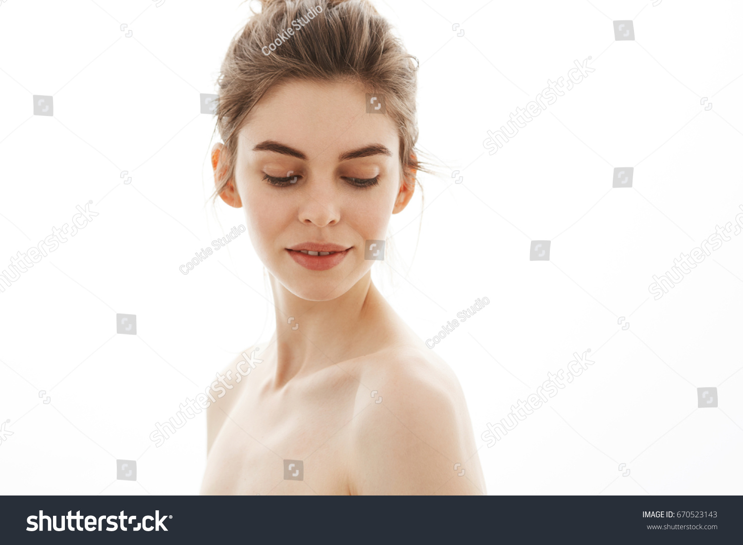 Portrait Young Beautiful Tender Nude Girl Foto De Stock 670523143