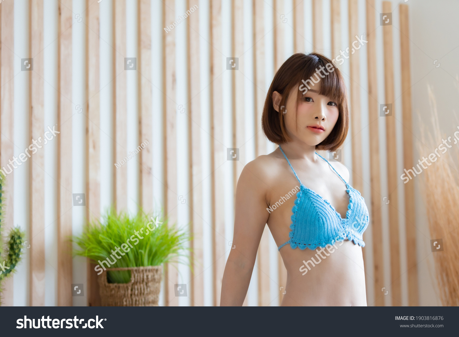 Hot young naked taiwanese girls