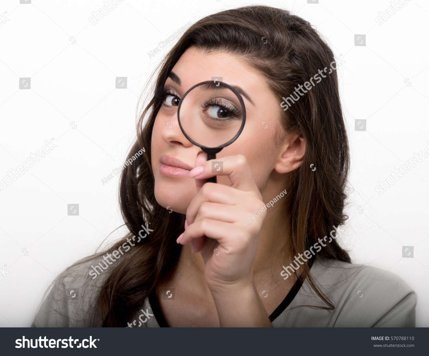 Portrait Young Woman Looking Through Magnifying Foto Stock 570788110 Shutterstock