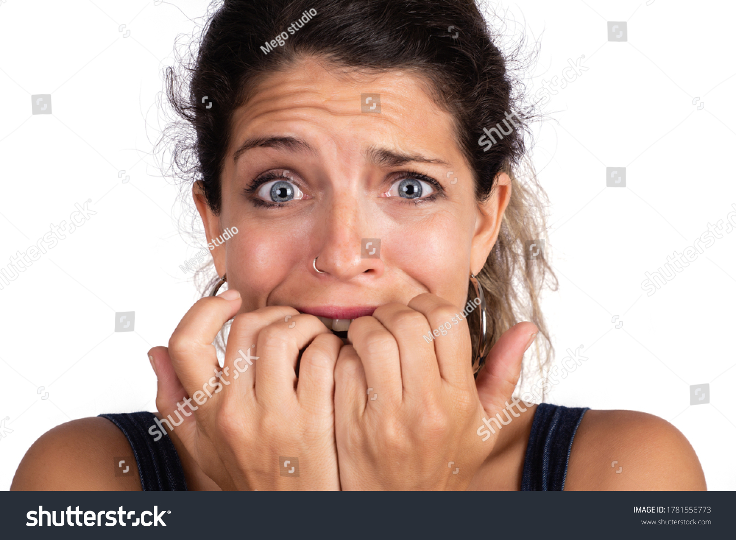 98 391 Imagens De Horror Face Woman Imagens Fotos Stock E Vetores