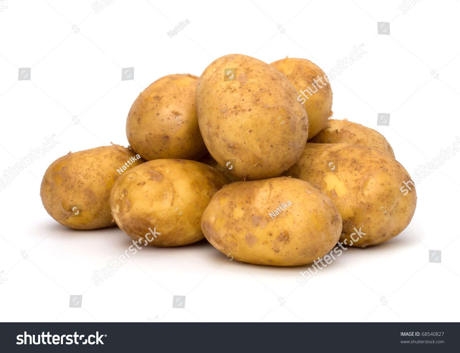 Potatoes Isolated On White Background Close Up Stock Photo 68540827 ...