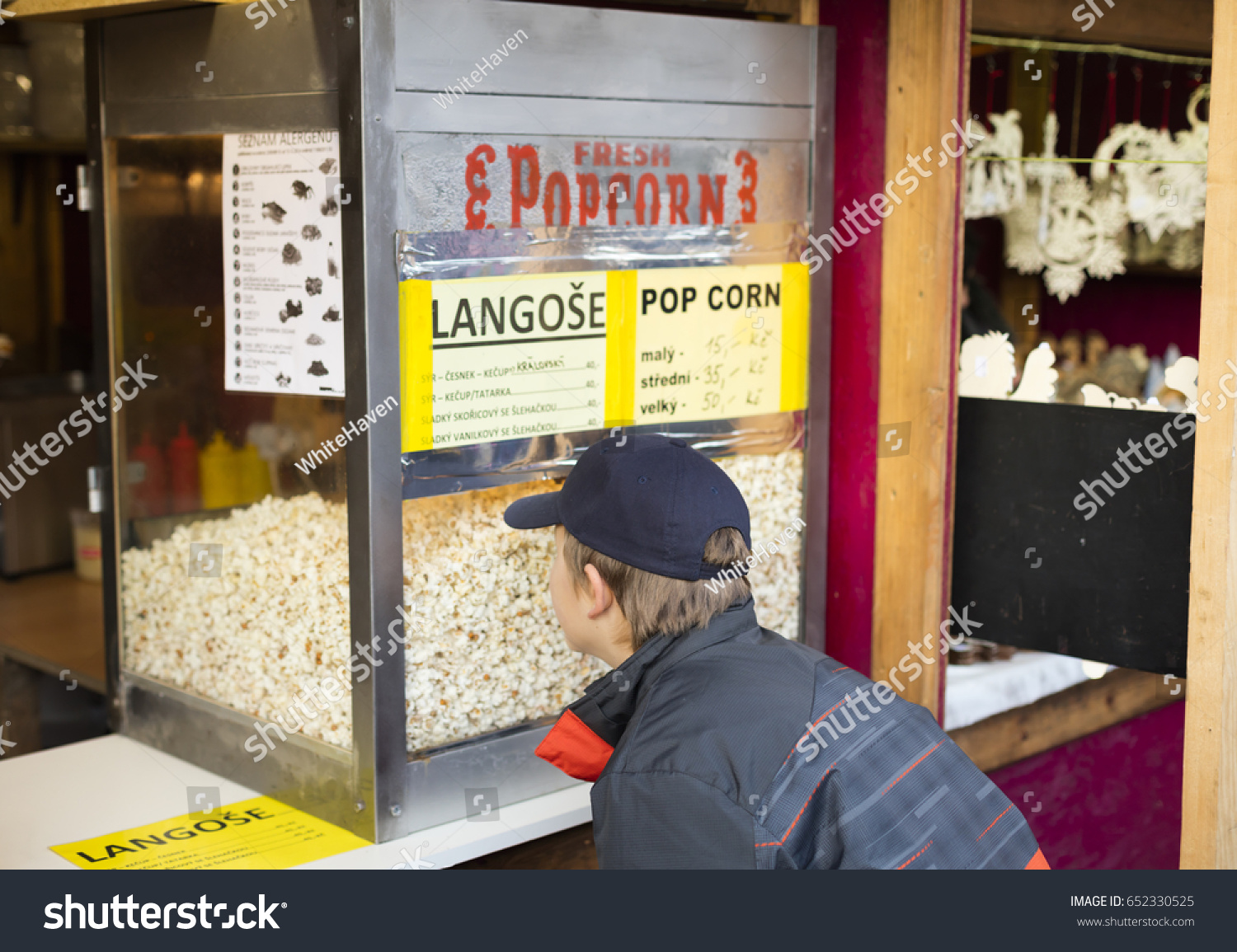 traditional popcorn maker