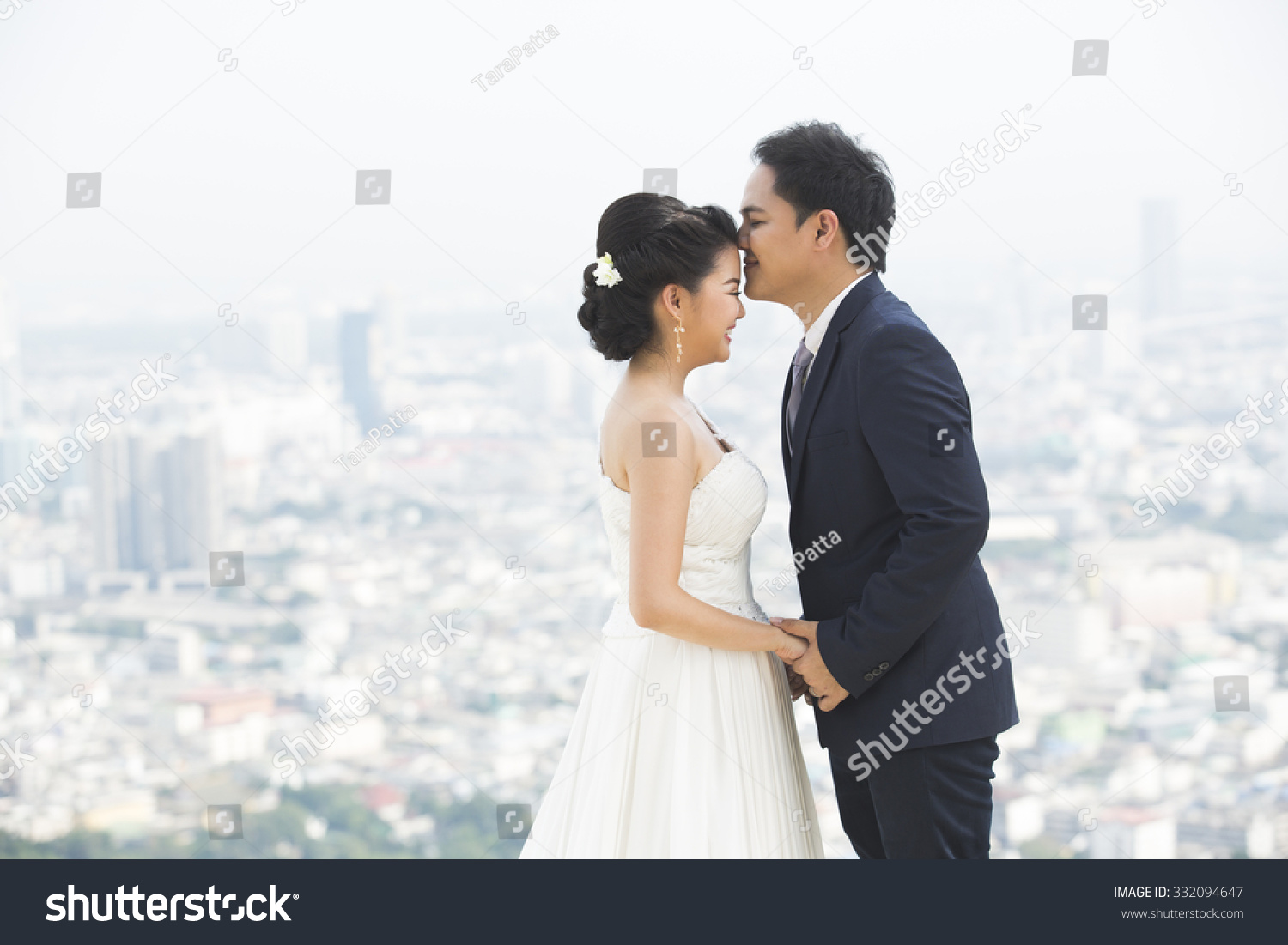 Pre Wedding Photo Asian Couple On Stock Photo Edit Now 332094647