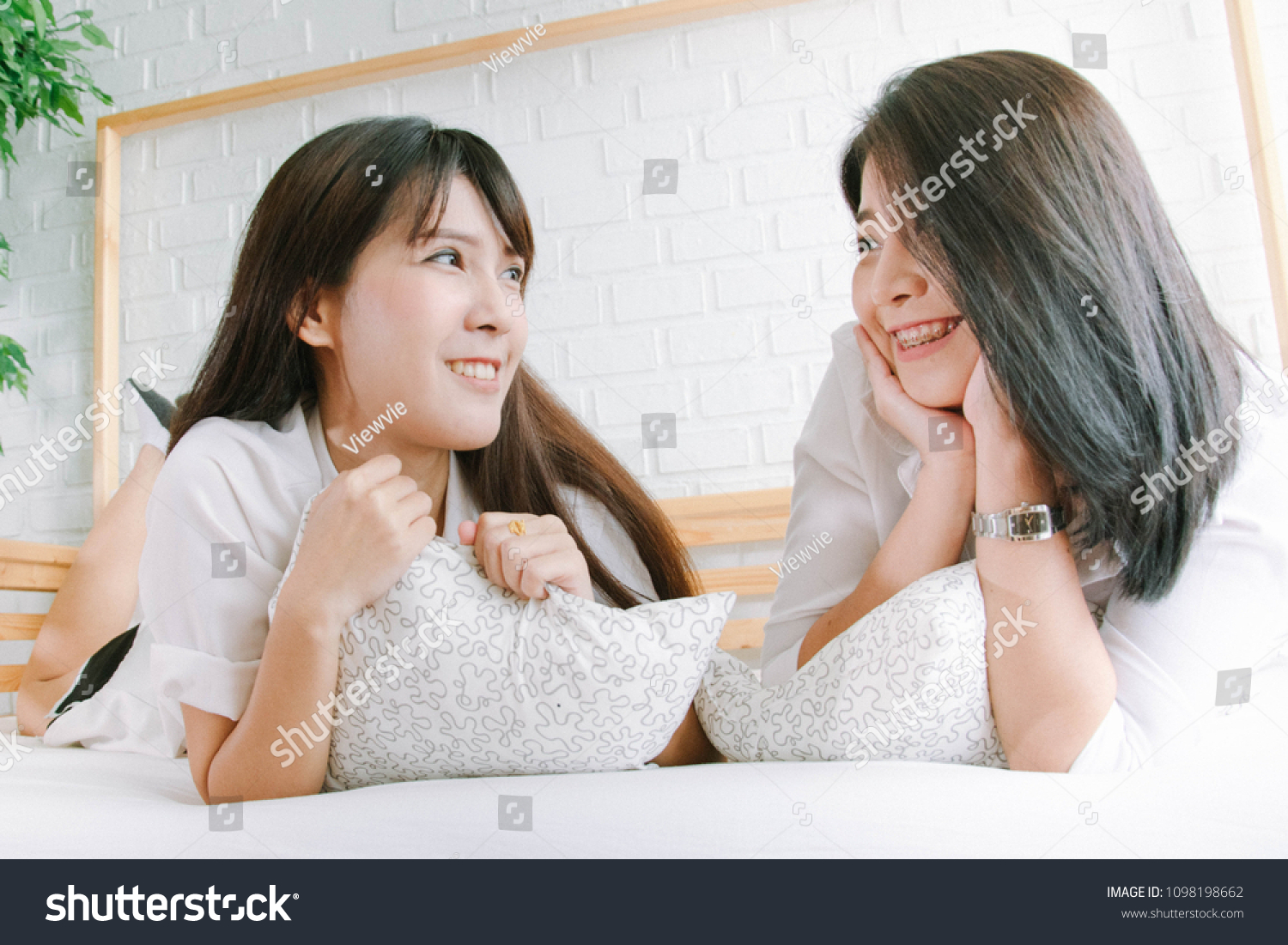 asian girl lesbian Ford escort engine transmission interchange