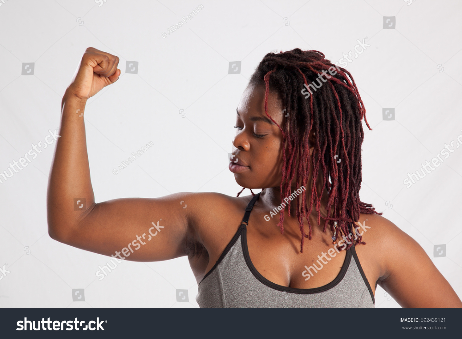 Pretty Black Woman Exercise Outfit Flexing Stock Photo 692439121 ...