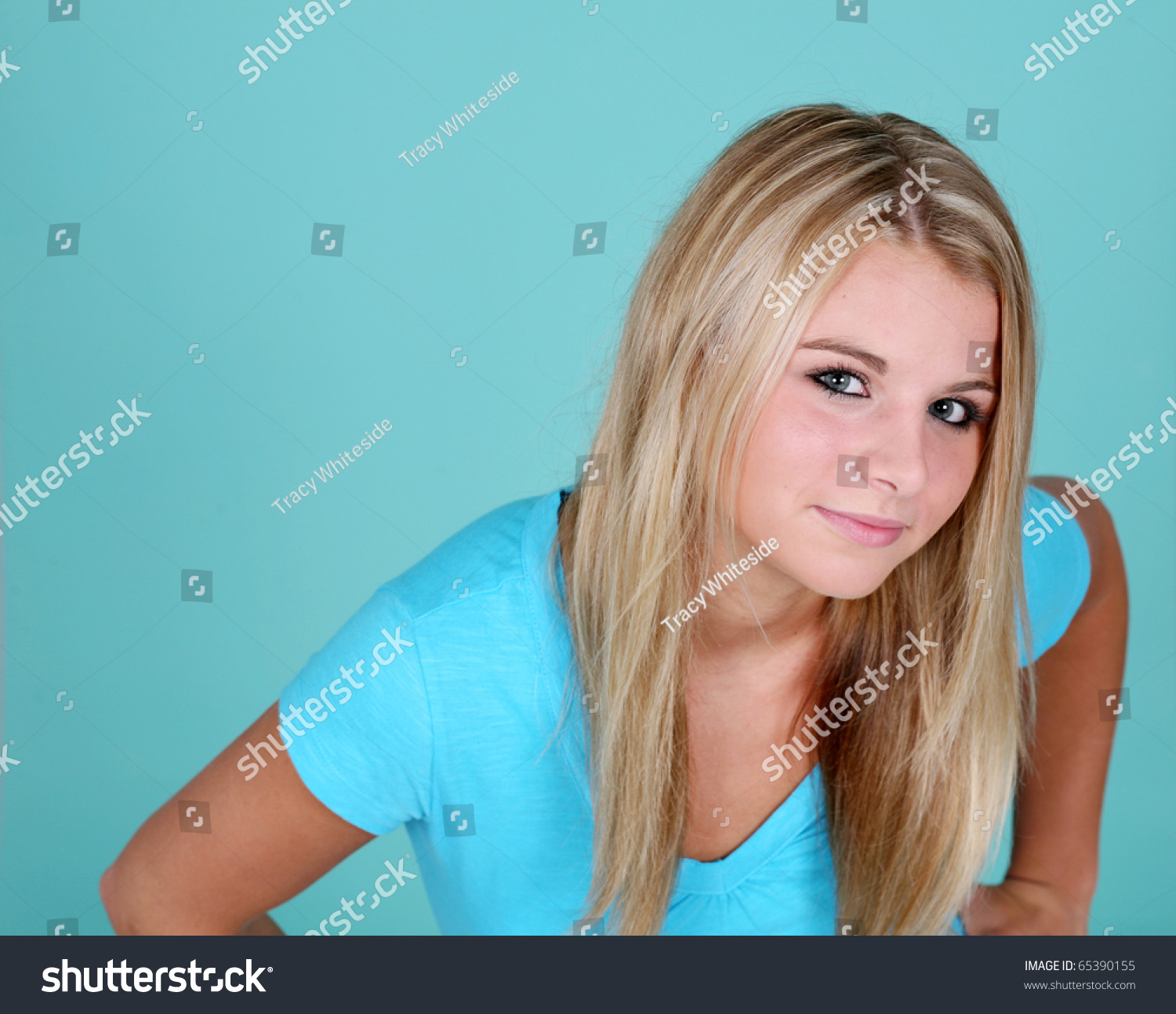 Black girls long legs Massage rooms girl on girl