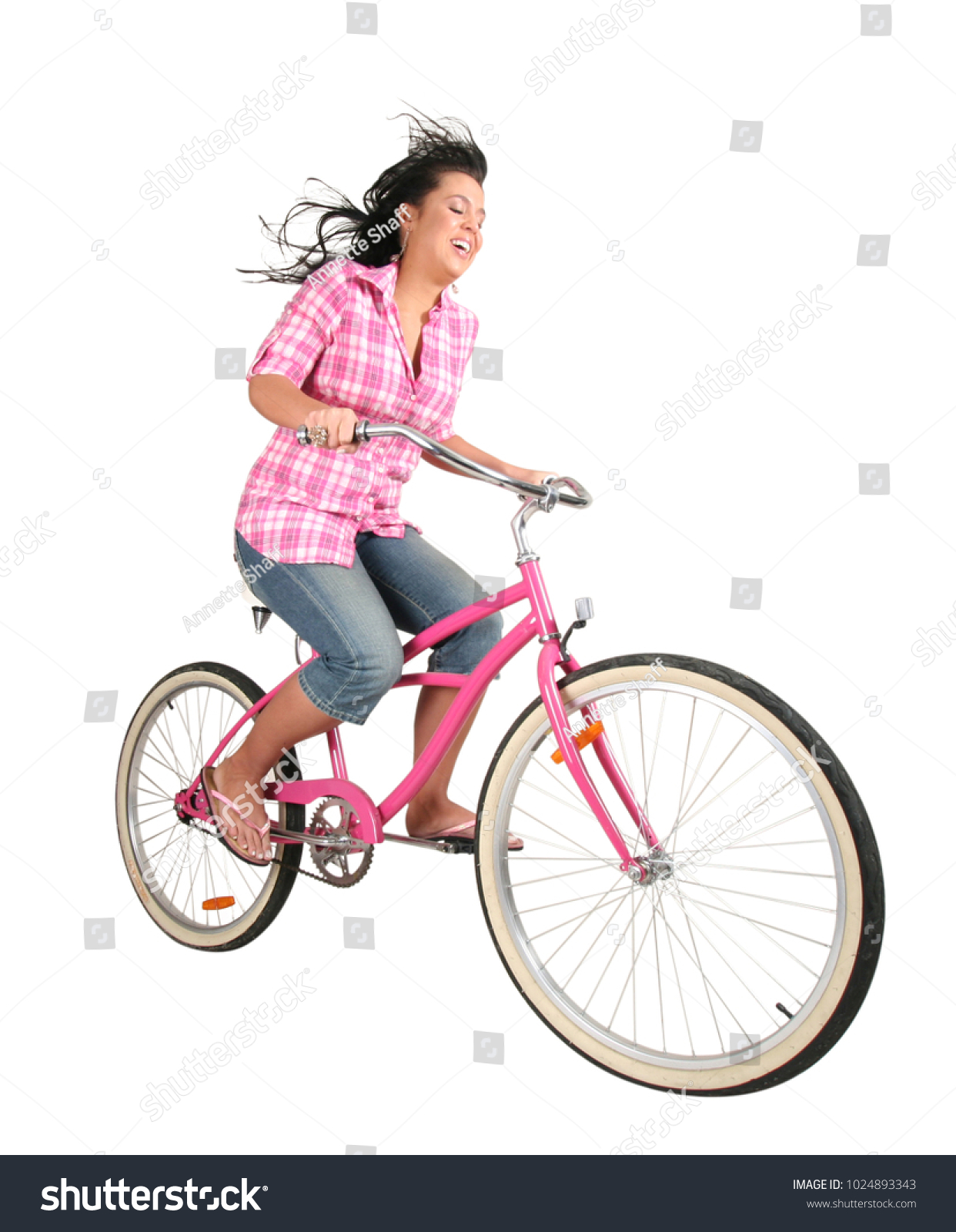 riding a cruiser bike