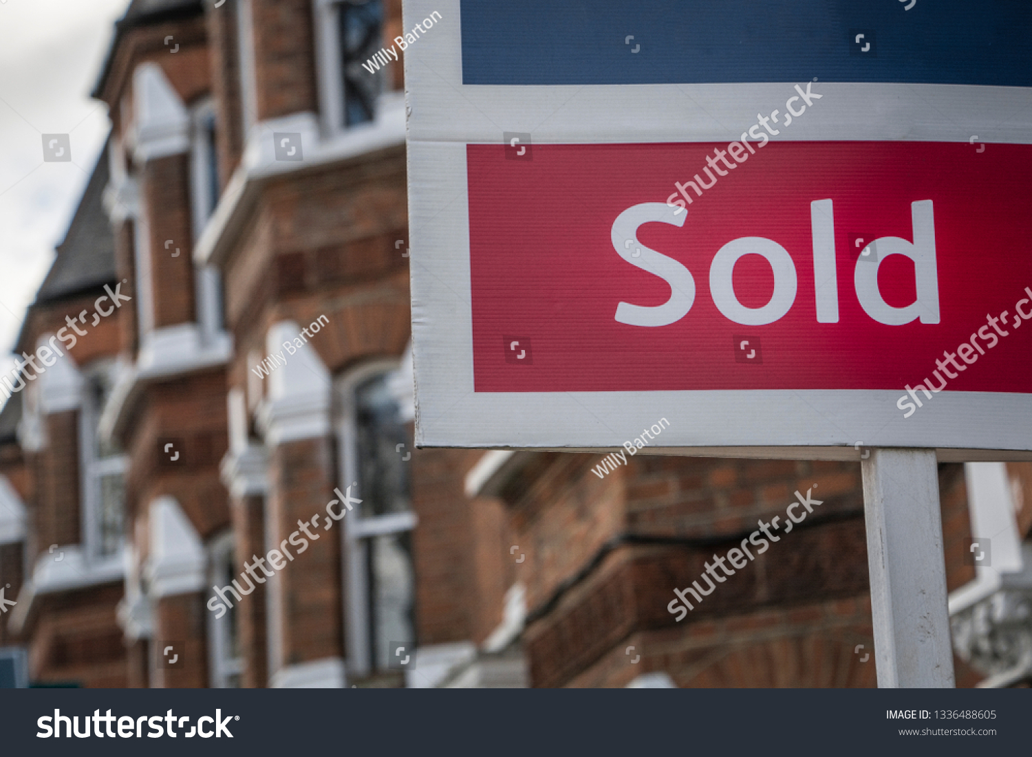 38,906 Property sold Images, Stock Photos & Vectors | Shutterstock