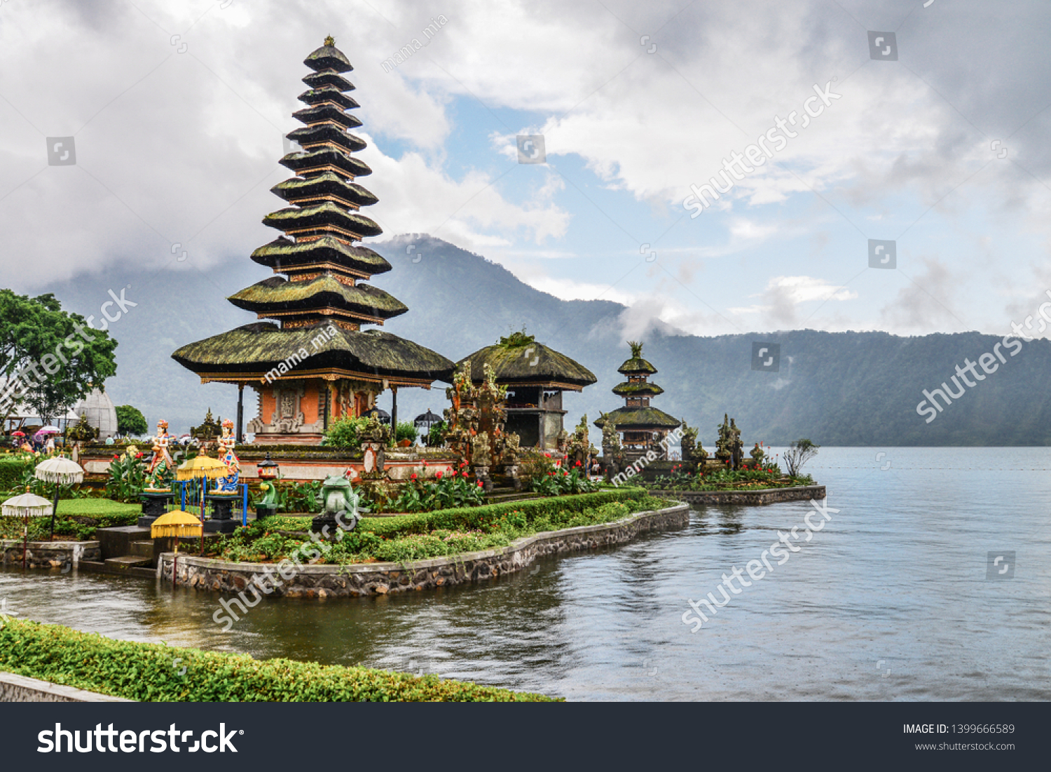 Pura Ulun Danu Bratan Temple Rainy Stock Photo Edit Now 1399666589