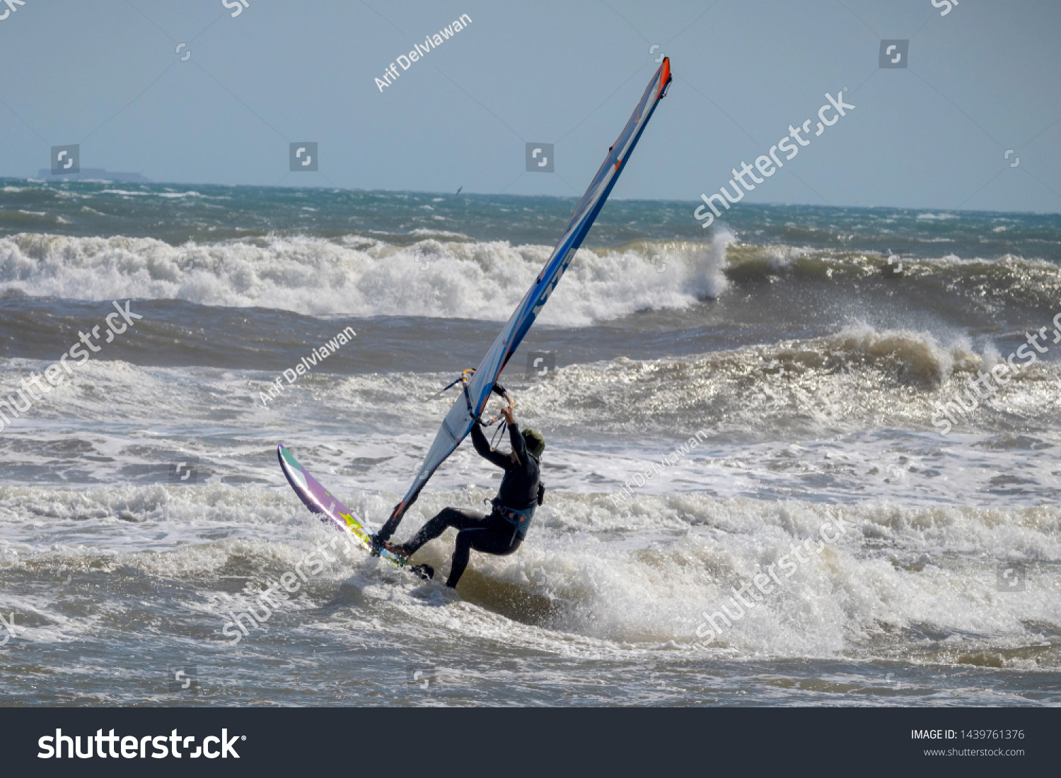 Purple Windsurfing Omaezaki Beach Shizuoka Japan Stock Photo Edit Now 1439761376