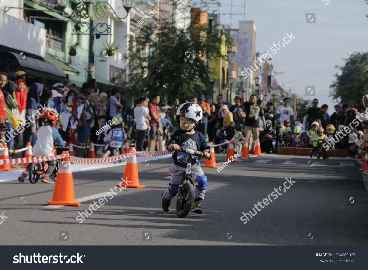 push bike race