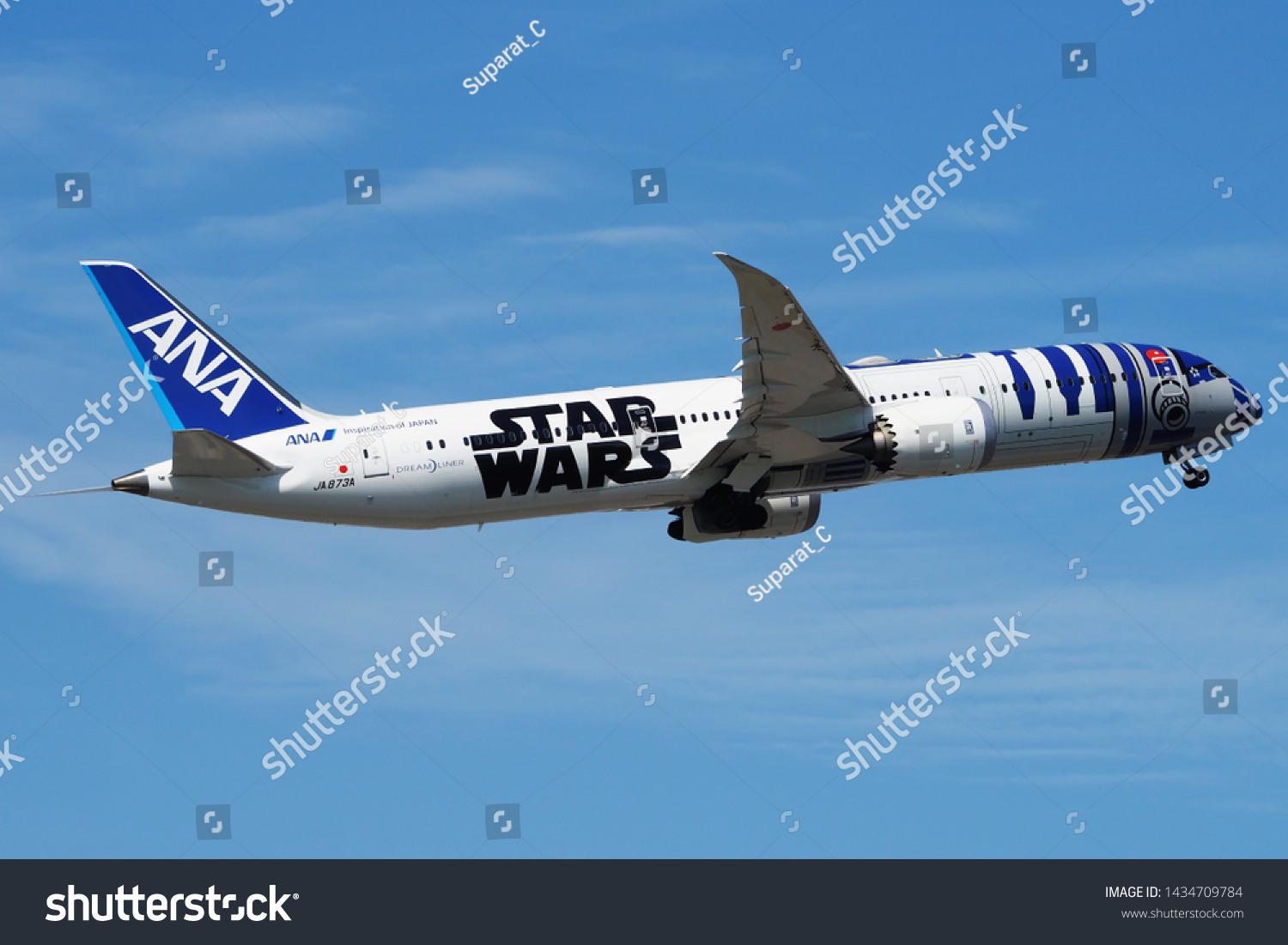 R2d2 Star Wars Livery On Ana の写真素材 今すぐ編集