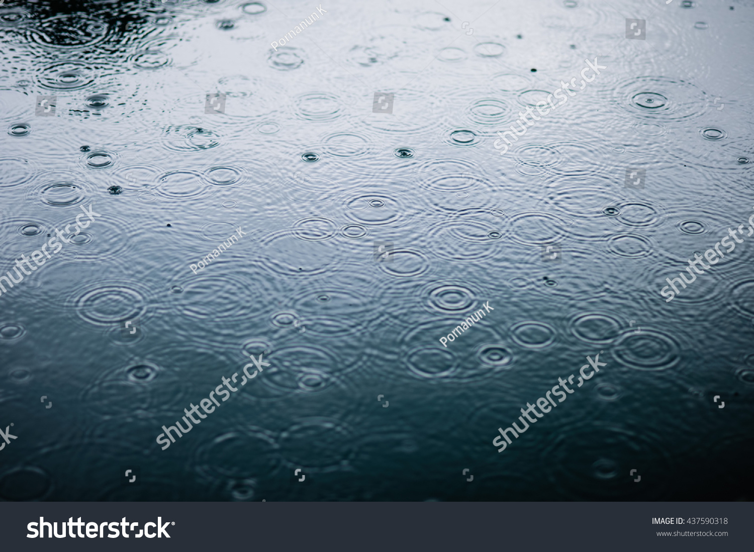 147,423 Ripples from rain Images, Stock Photos & Vectors | Shutterstock