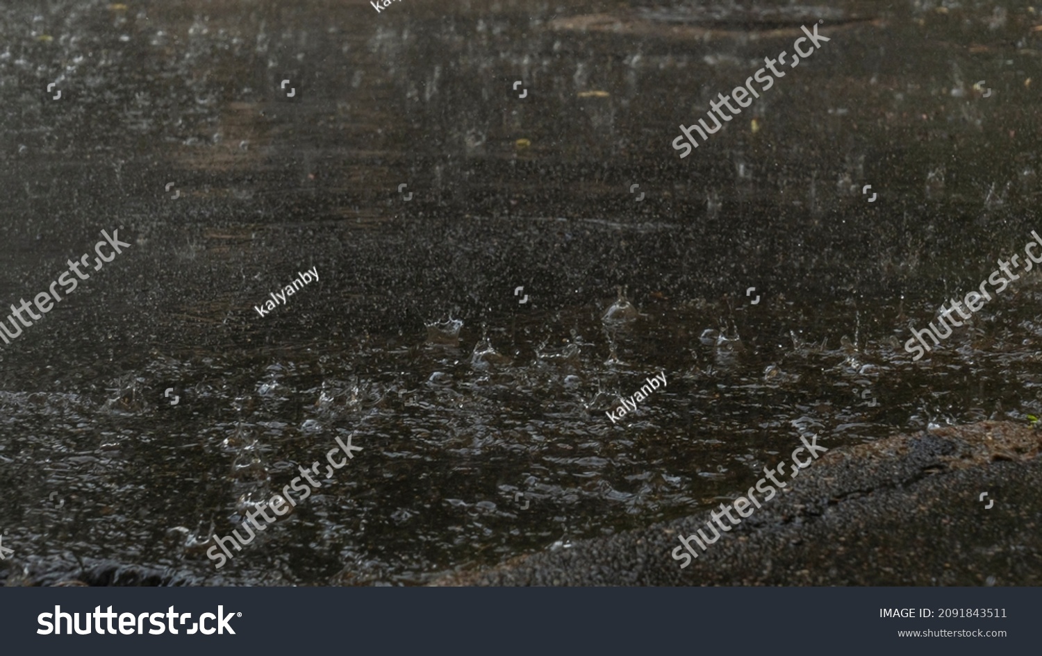 162 Downpour dripping ground Images, Stock Photos & Vectors | Shutterstock