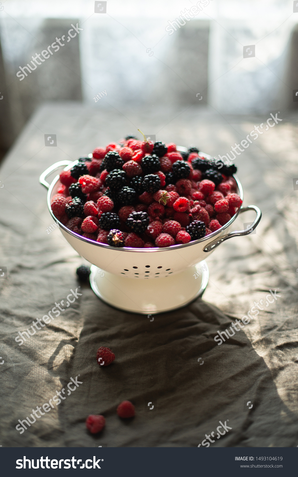 cloth colander