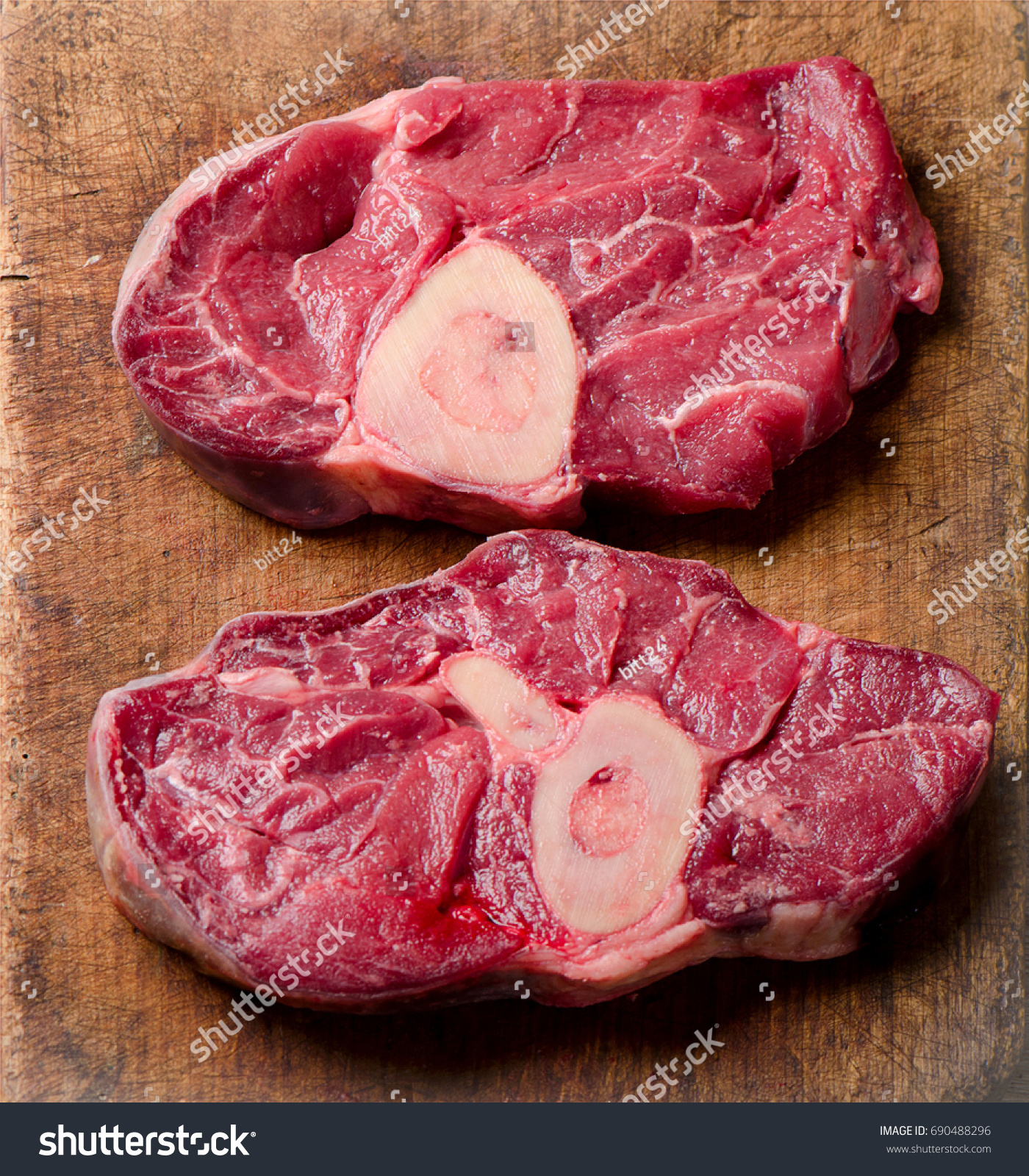Raw Beef Meat Cross Cut Ossobuco Stock Photo Edit Now 690488296