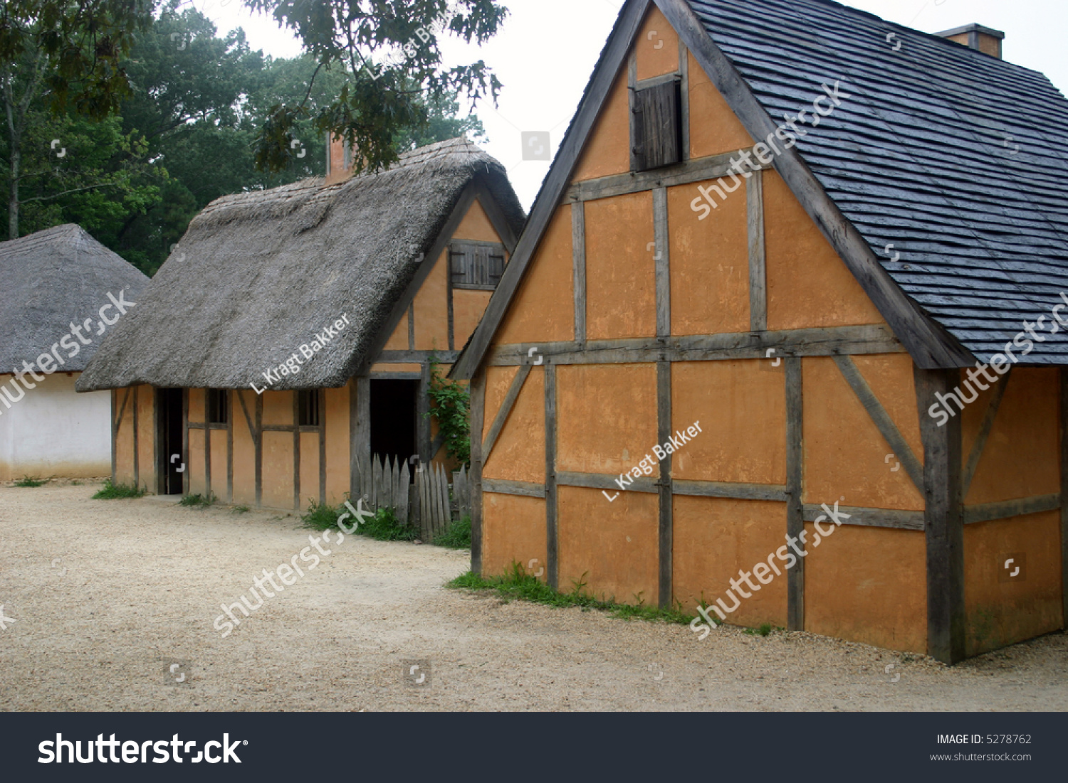 Recreated Buildings At The Jamestown Museum, Virginia. Stock Photo ...