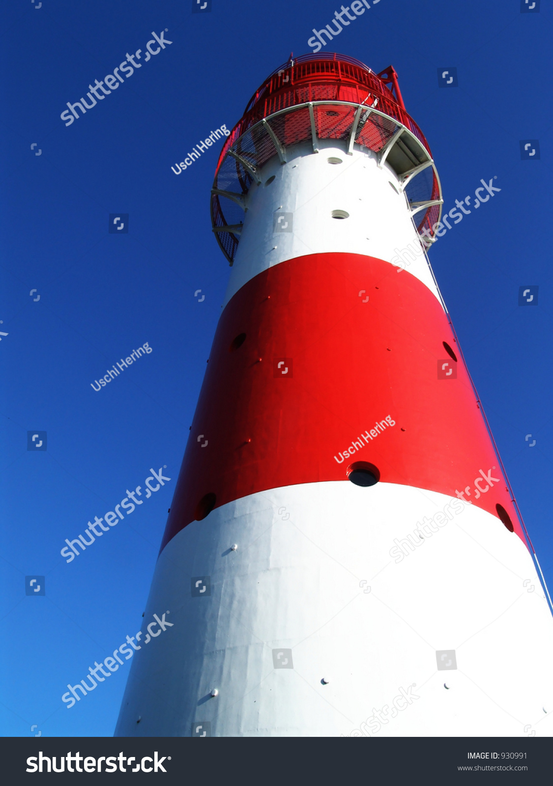 Red And White Lighthouse Stock Photo 930991 : Shutterstock