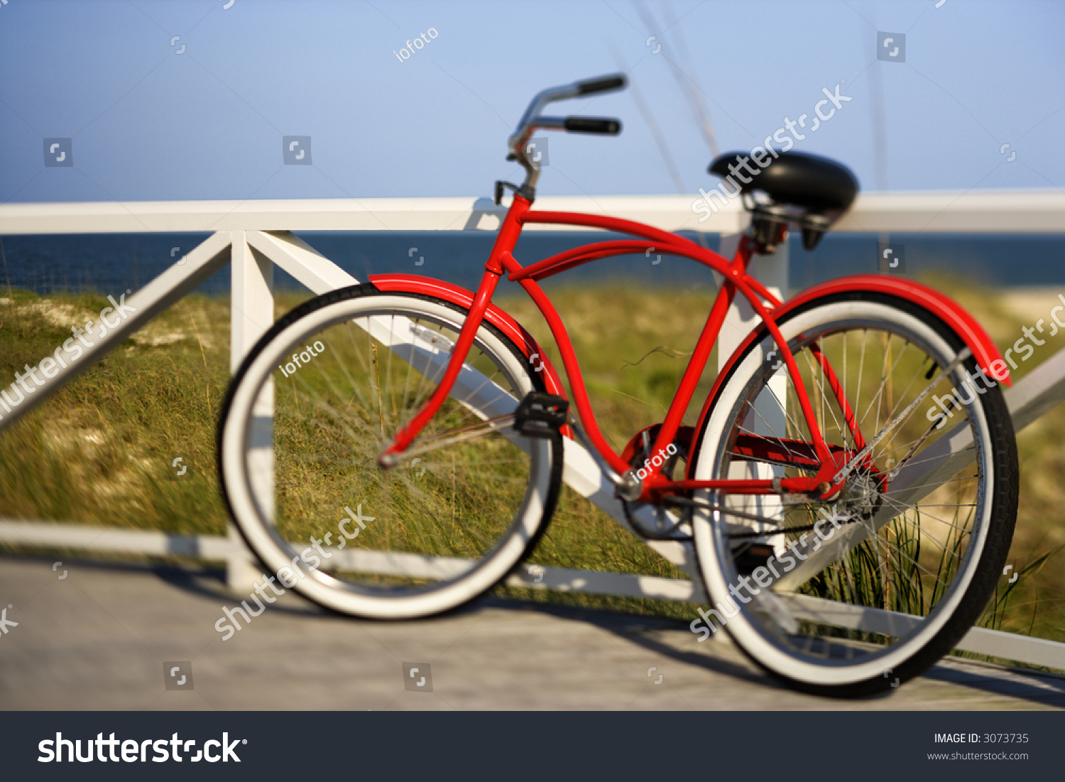 beach cruiser red