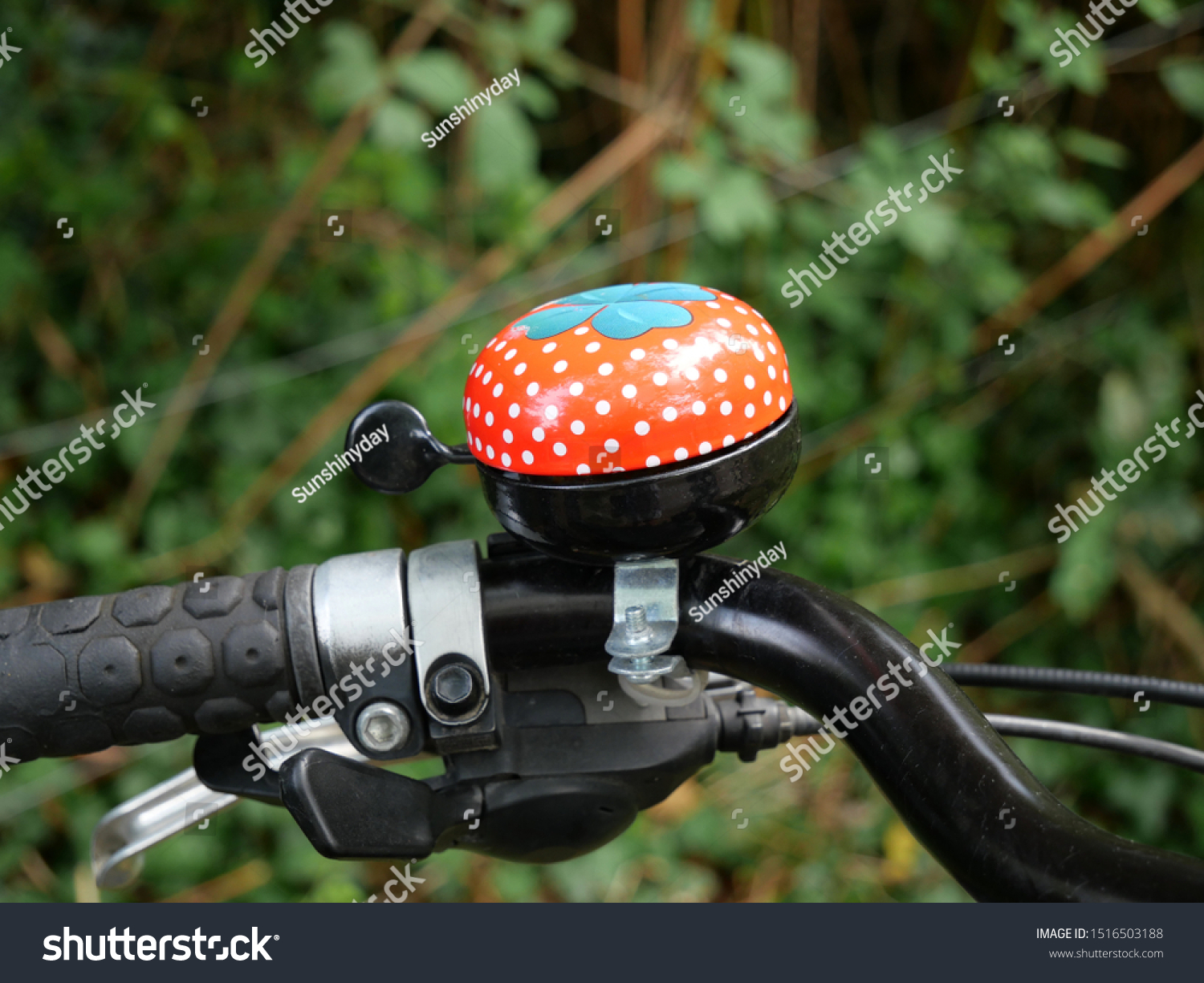 red bike bell