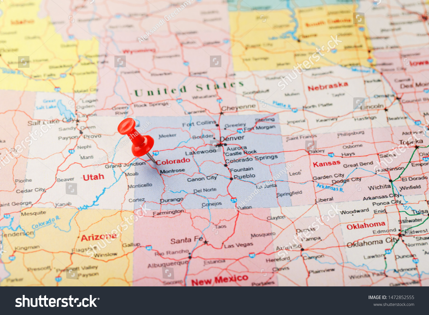 Red Clerical Needle On Map Usa Stock Photo Edit Now 1472852555