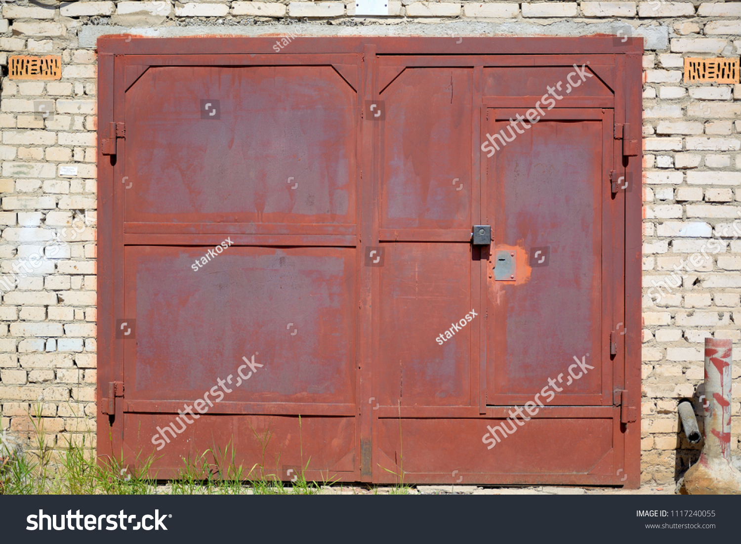 Red Garage Doors Old Paint Stock Photo Edit Now 1117240055