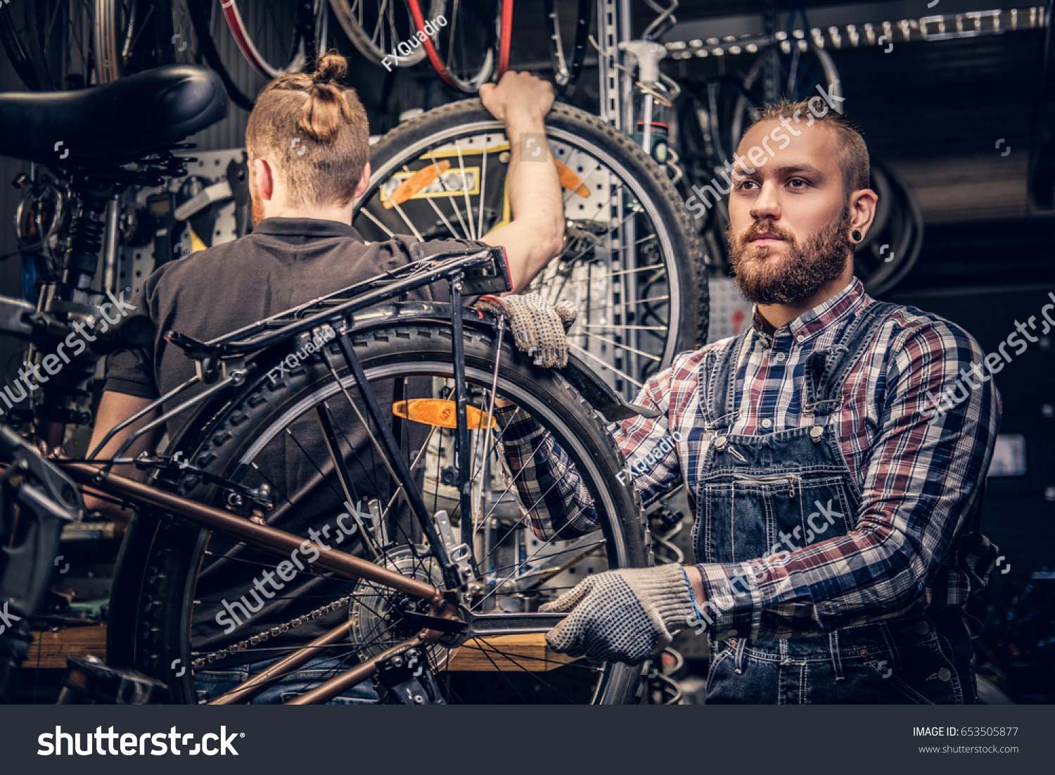 fixing a derailleur