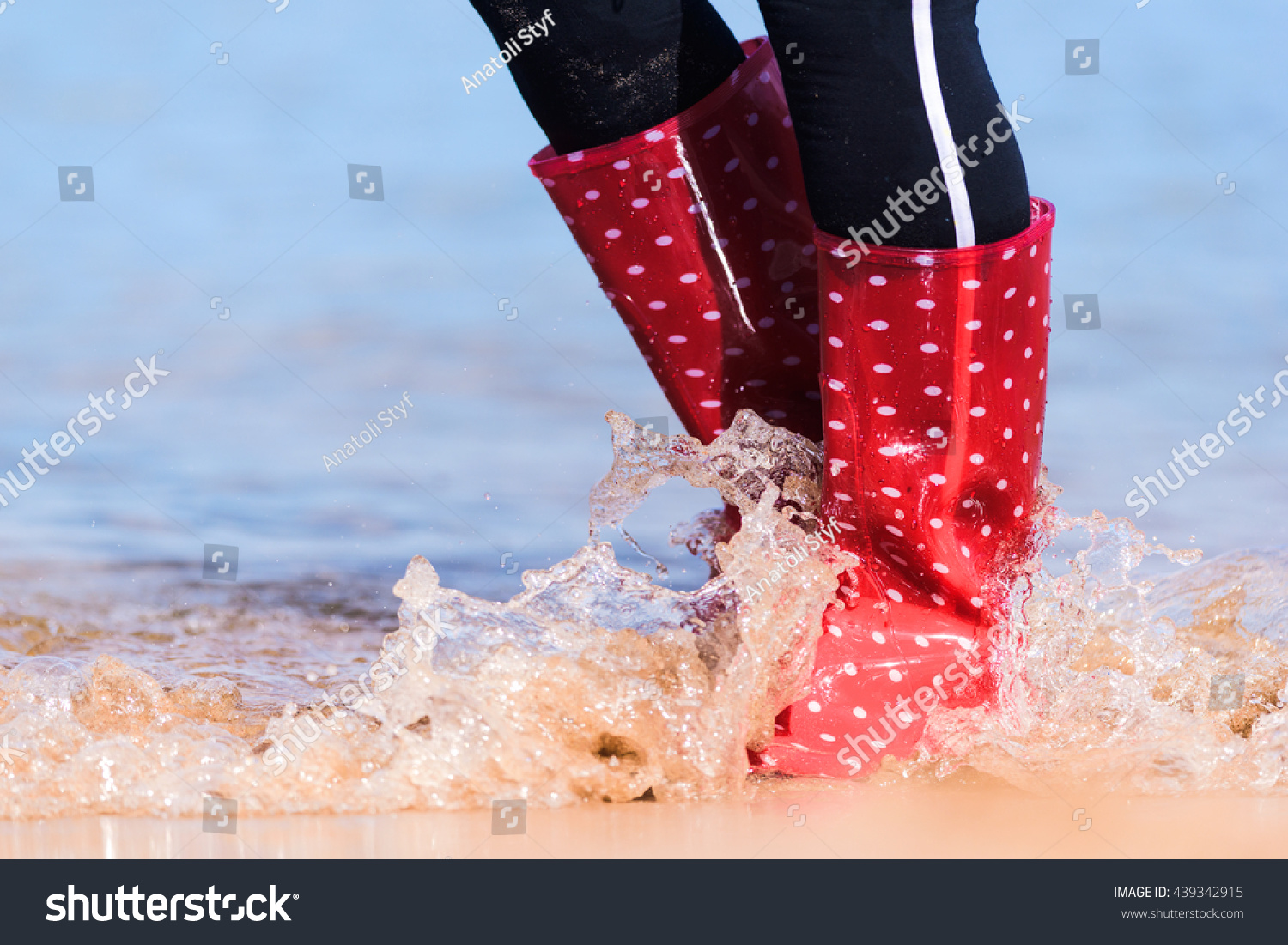 sea water boots
