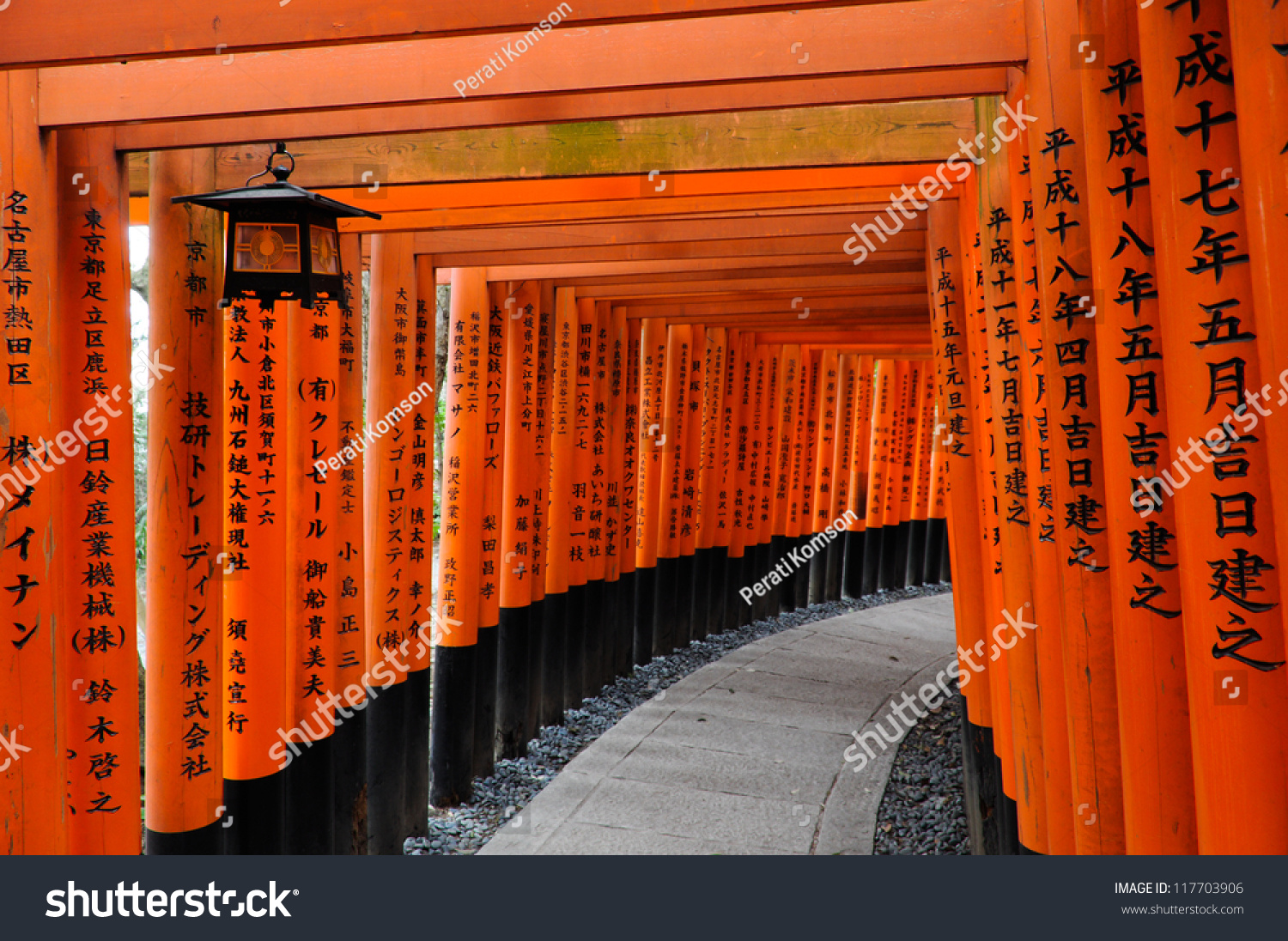 Red Tori Gate At Fushimi Inari Shrine In Kyoto, Japan Stock Photo ...