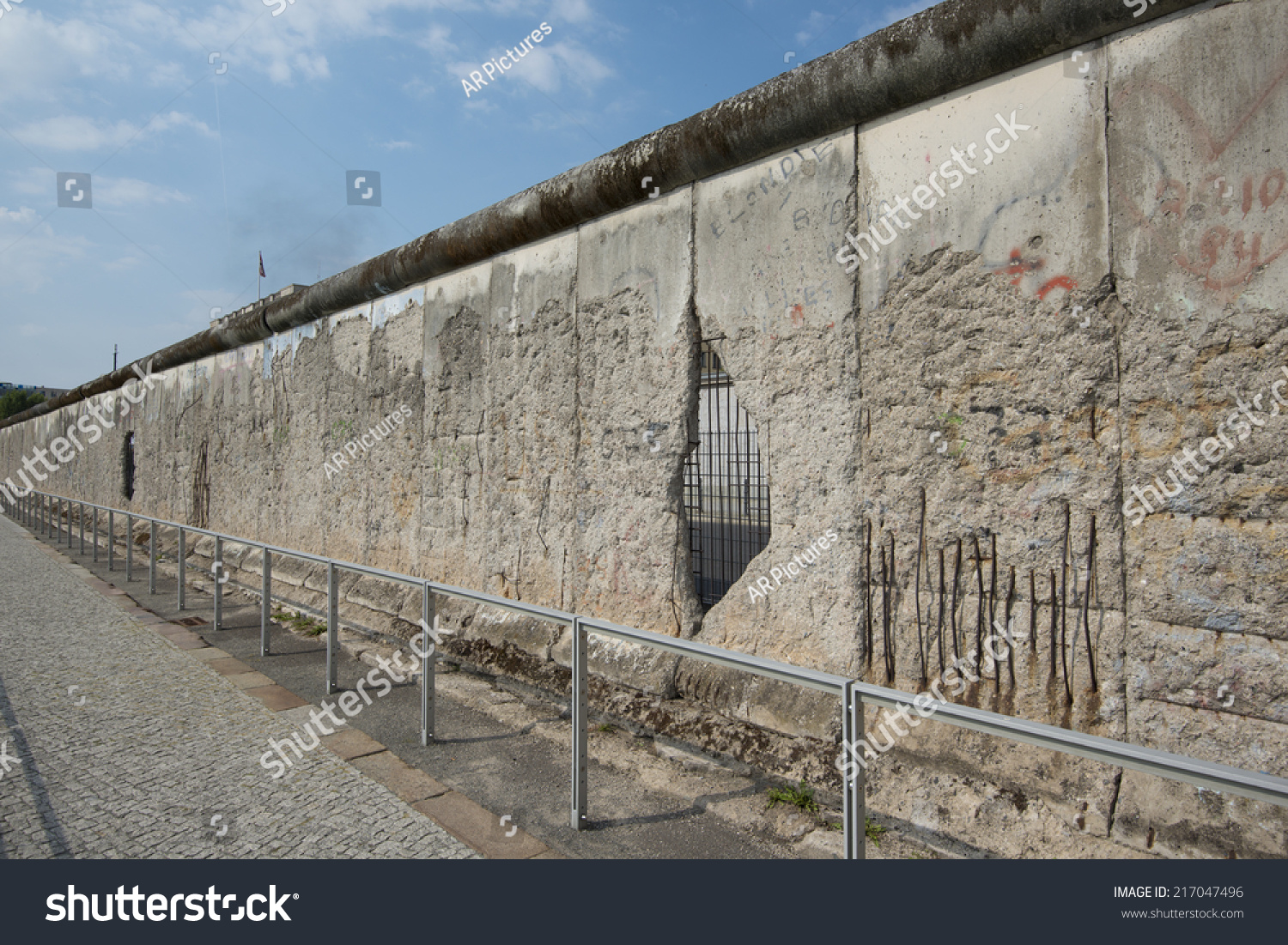 Remains Of The Berlin Wall, Germany, Europe Stock Photo 217047496 ...