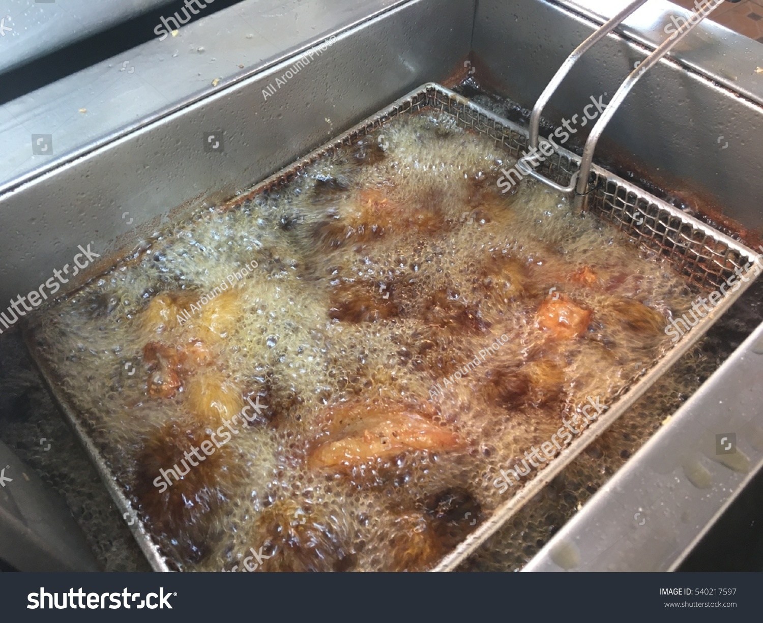 Restaurant Deep Fryer Chicken Wing Deep Stock Photo Edit Now 540217597