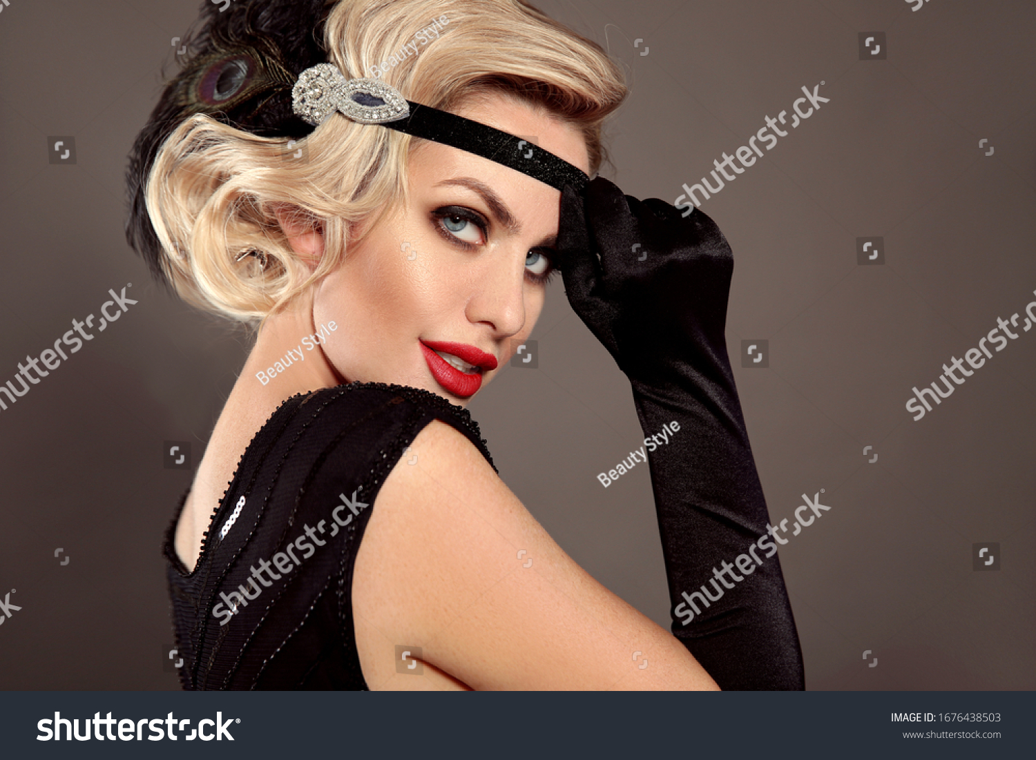 Retro Woman Portrait Blonde Wavy Hairstyle Stock Photo Edit Now 1676438503