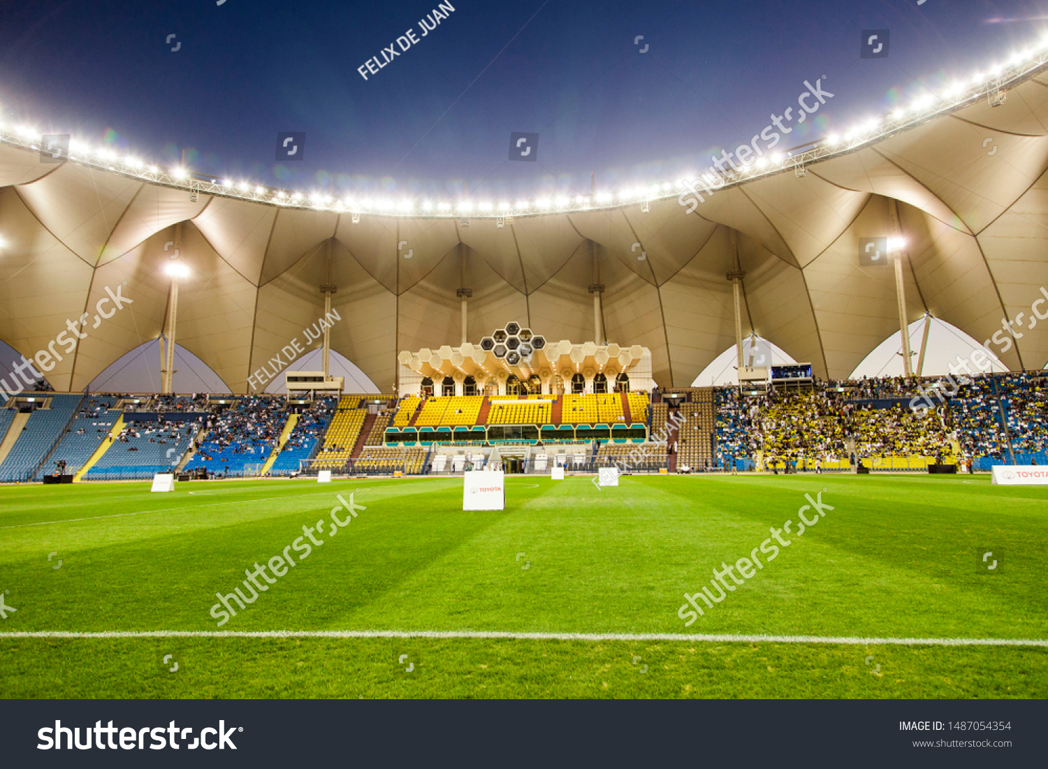 Riyadh Saudi Arabia 22022014 King Fahd Stock Photo Edit Now 1487054354