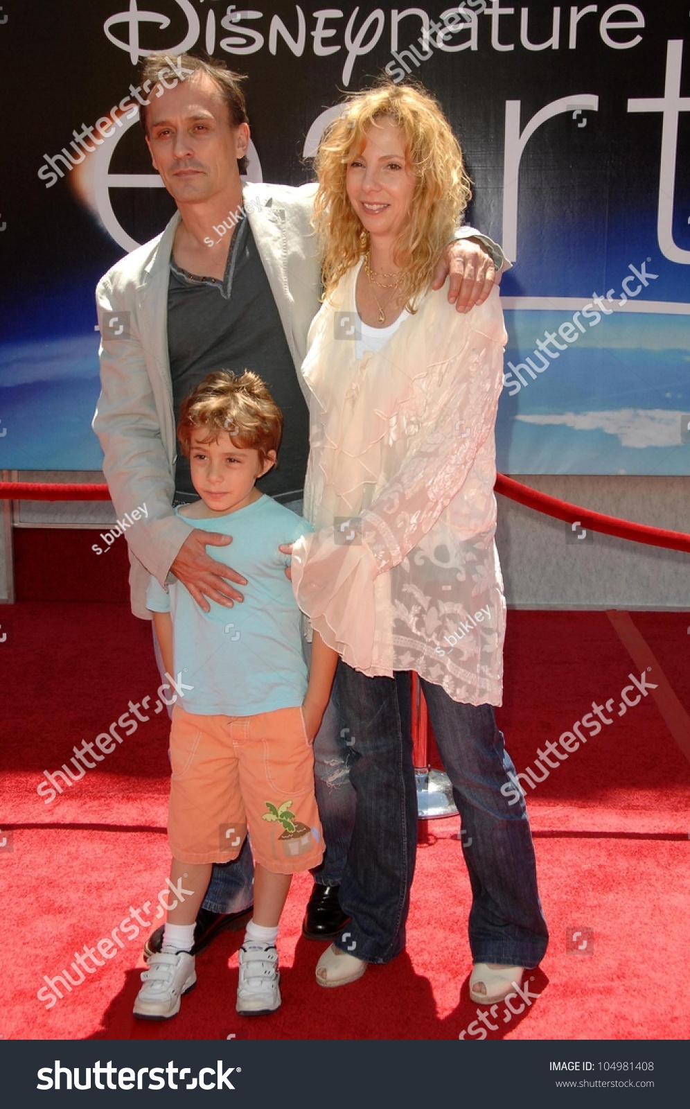 Robert Knepper And Family At The World Premiere Of 'Earth'. El Capitan ...