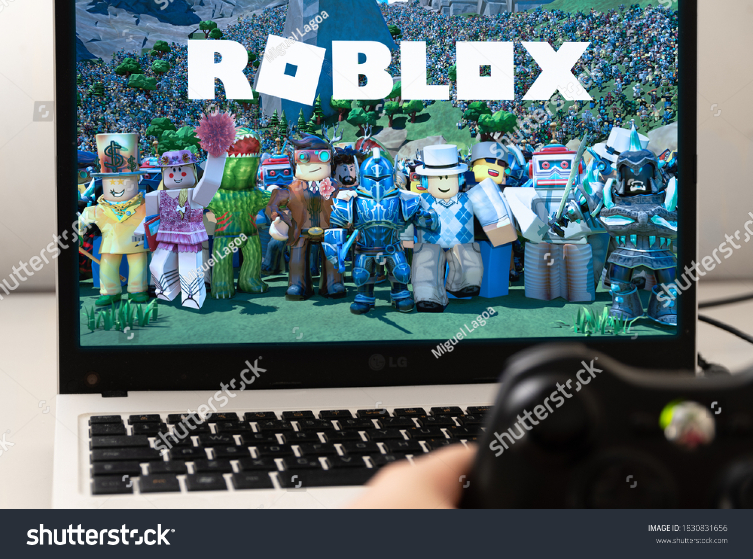 Roblox Notebook Screen Sao Paulo Brazil Stock Photo Edit Now 1830831656 - roblox multiplayer online game