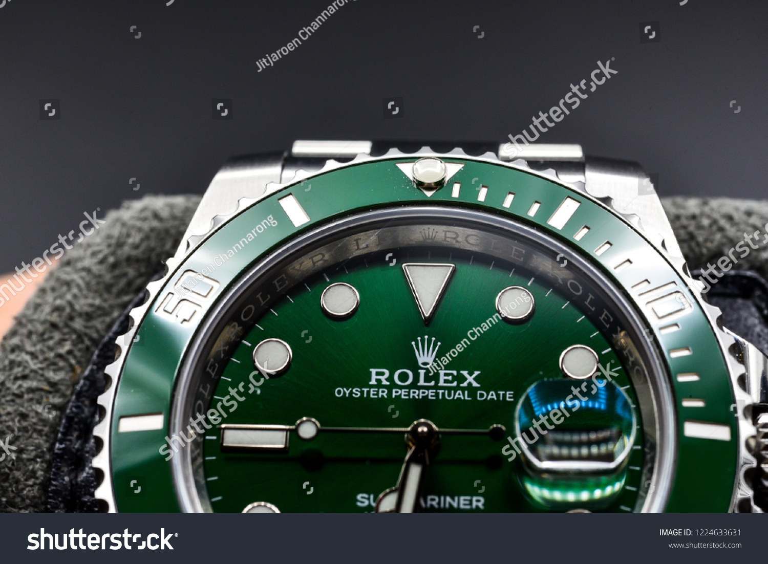 rolex submariner ethos