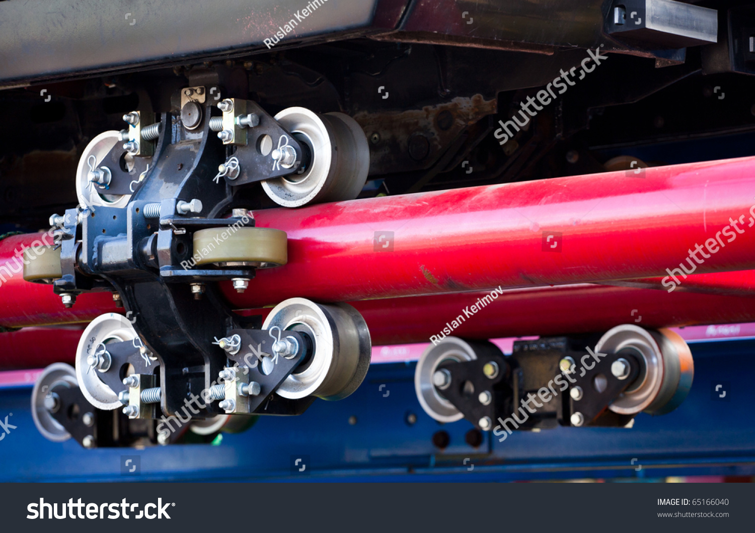 13.204 Roller coaster wheels Bilder, Stockfotos und