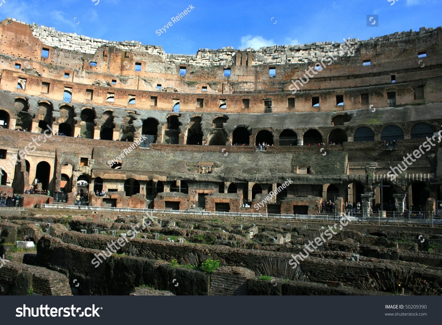 Roma - Amphitheatre Flavian Colosseum. Ancient Arena Stock Photo ...