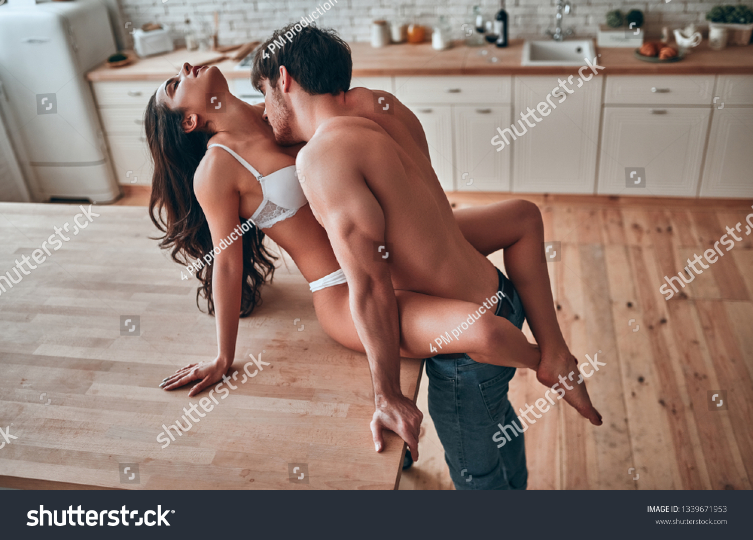 sex with aunty in kitchen