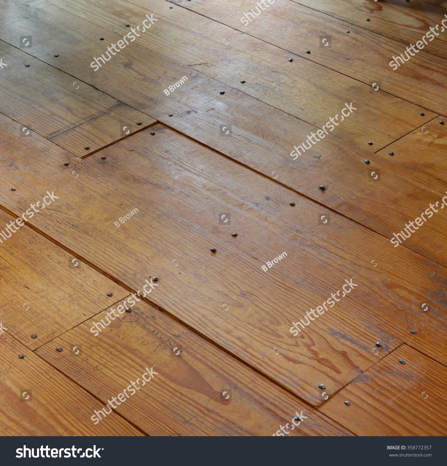 cut nails for wood flooring