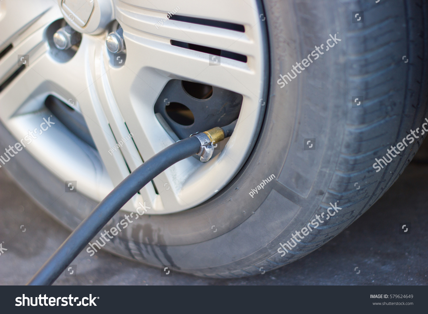 fill air in car tire