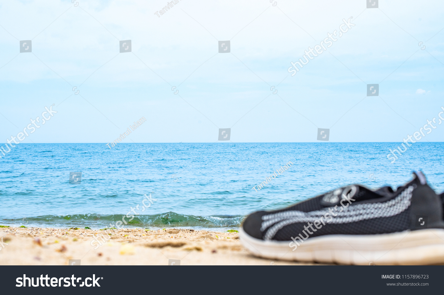 good shoes for beach