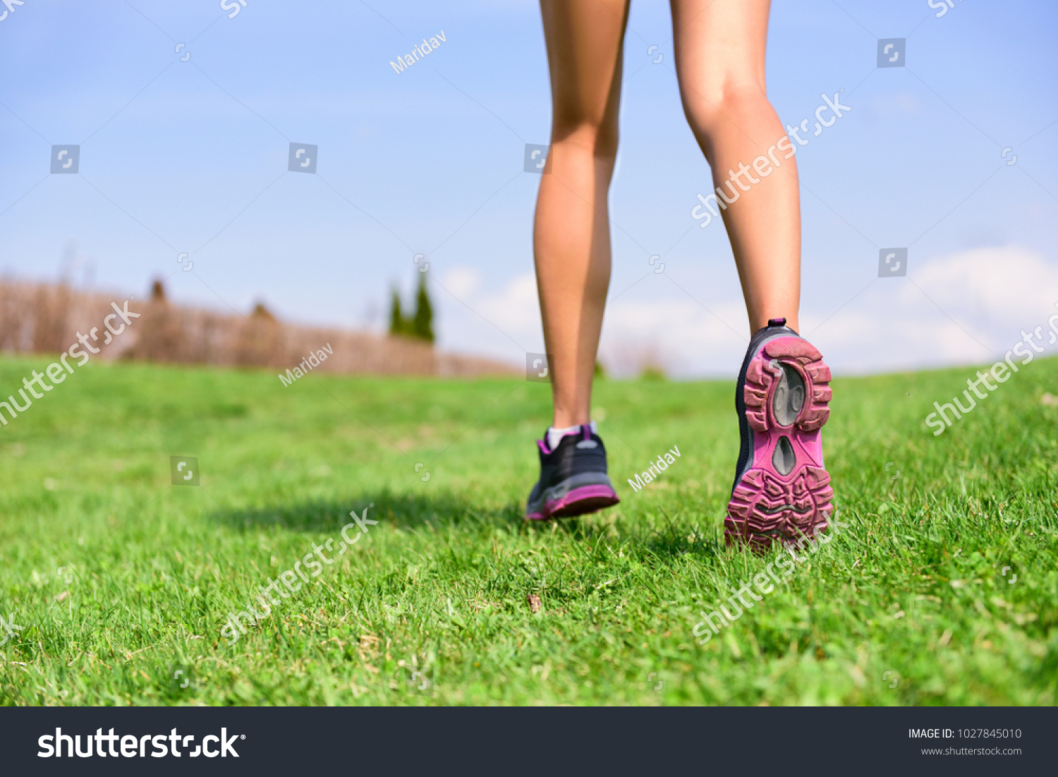 running on grass shoes