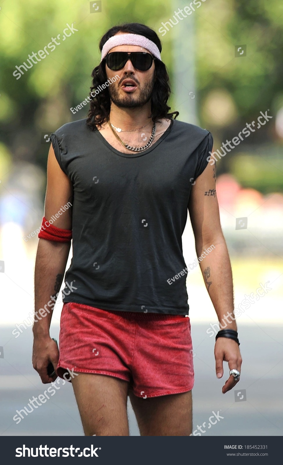 Russell Brand On Location Filming Get Celebrities Stock Image