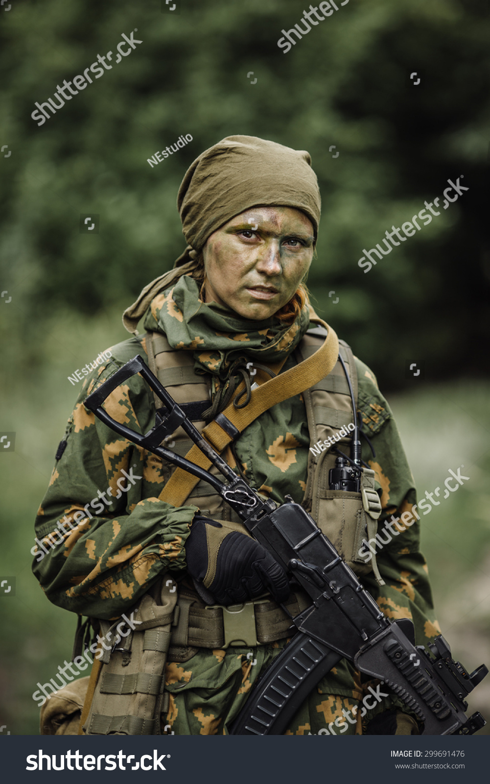 Russian Paratrooper Airborne Infantry Forest Stock Photo 299691476 ...