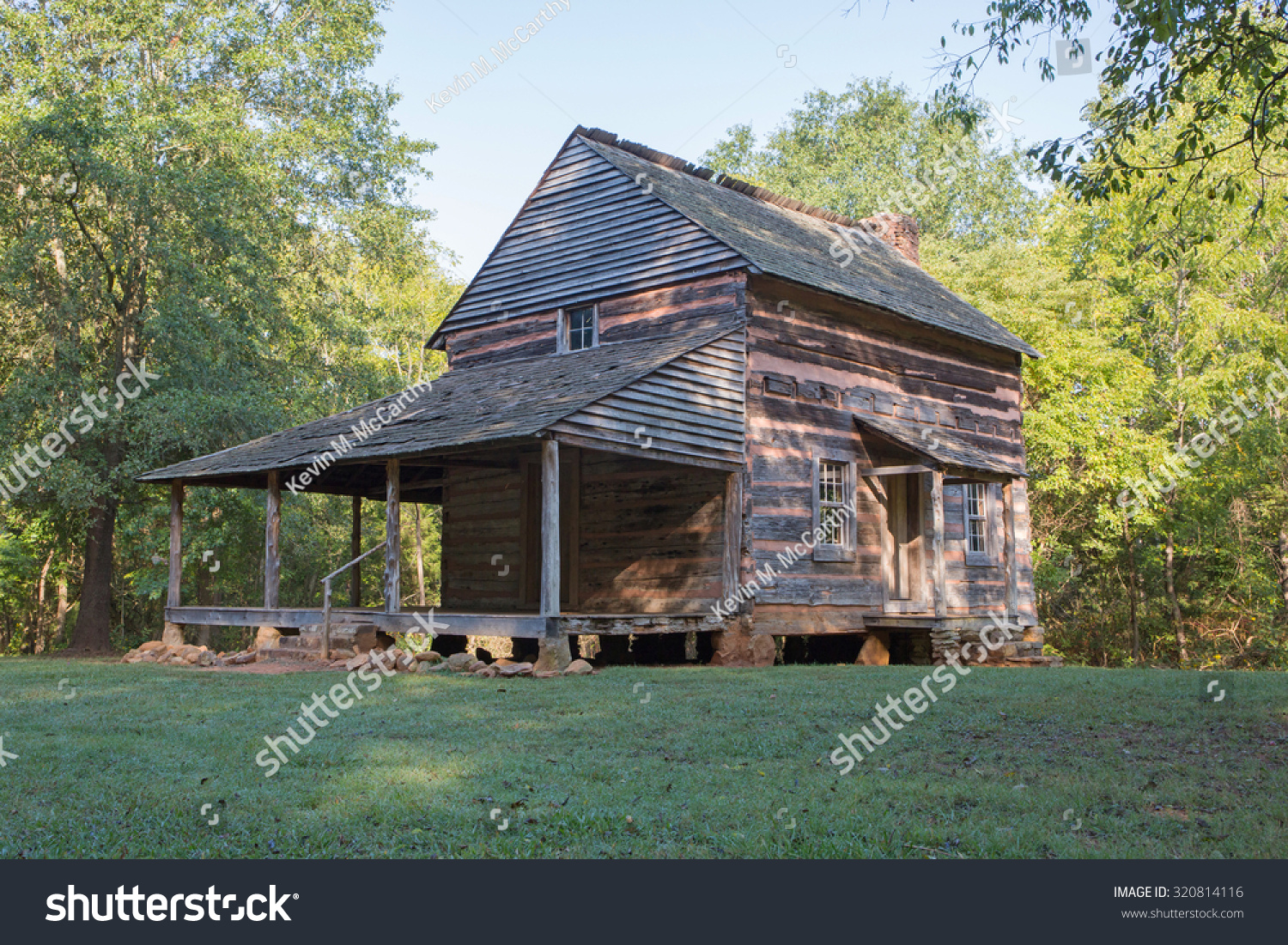 Rustic Log Cabin Rural Setting Stock Photo 320814116 - Shutterstock